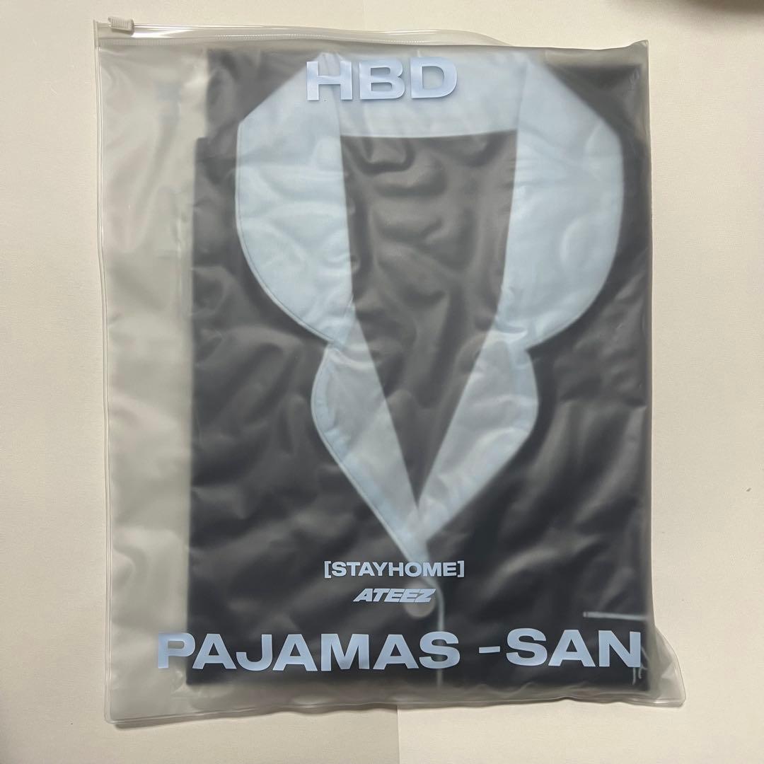 

[USED] ATEEZ STAY HOME 3rd Birthday MD (No Trading Card)