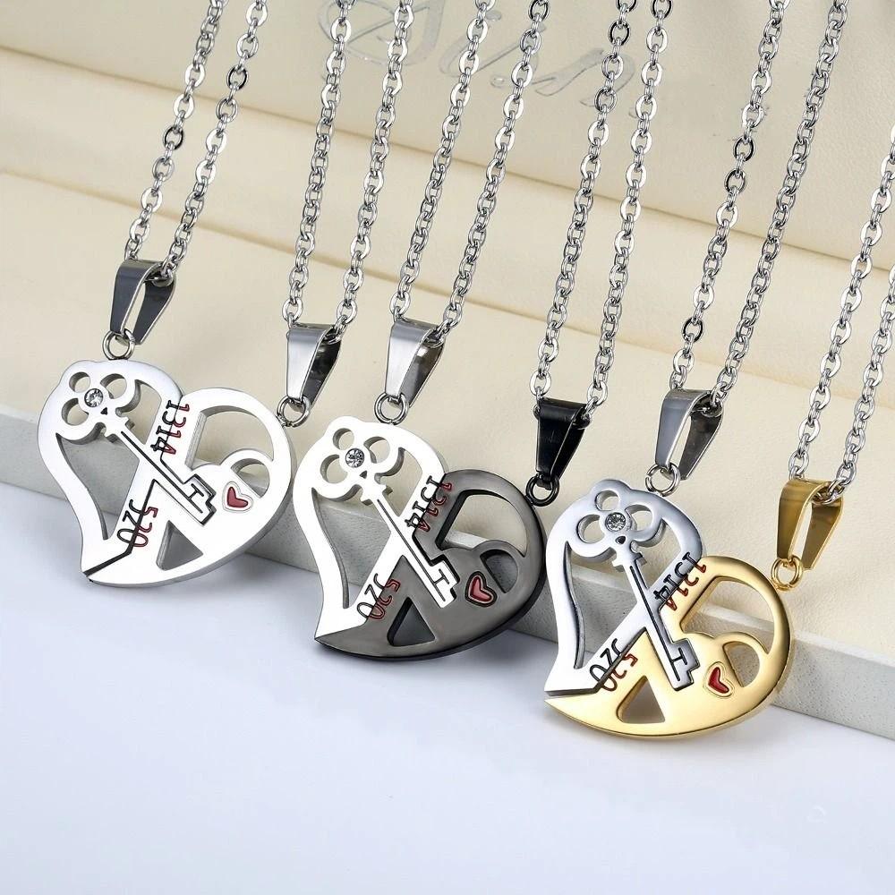 Titanium Steel Couple Necklace Personalized Design Key Lock Jewelry Couple Jewelry  New Year Gift