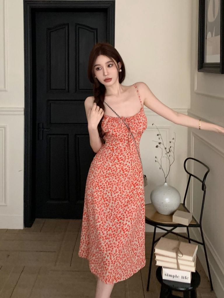 French floral lace-up suspender dress women's summer new waist thin medium and long dress red holiday skirt