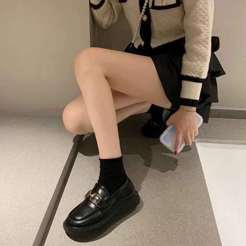 Damenpumps mit niedrigem Absatz Elegant Koreanischer Stil Schuhe mit quadratischen Absätzen für Damen Luxus Damen Großhandel Lässig Sommer Beliebt