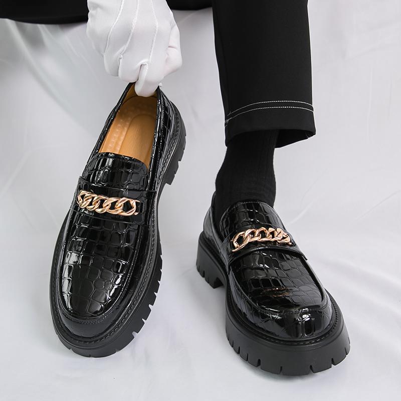 Fashion High Quality Men's Personalized Black Glossy High Head Leather Shoes Oxford Shoes Fashion Brand Comfortable Thick Soled Loafers