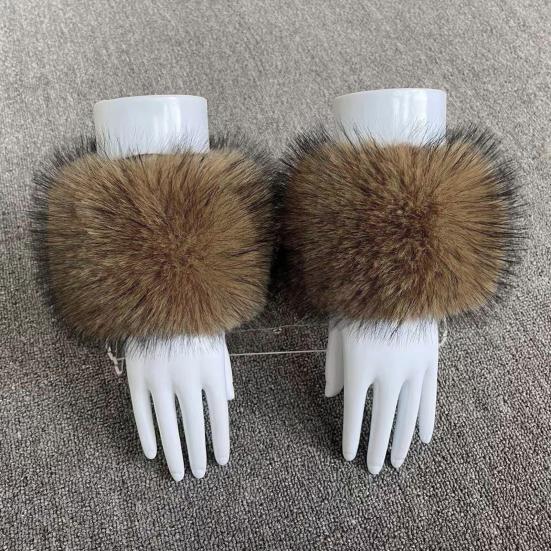 1 Pair Faux Fur Wrist Cuffs Women Furry Arm Warmers Fluffy Warm Furry Bands for Winter Spring Autumn Outfits Skiing Parties