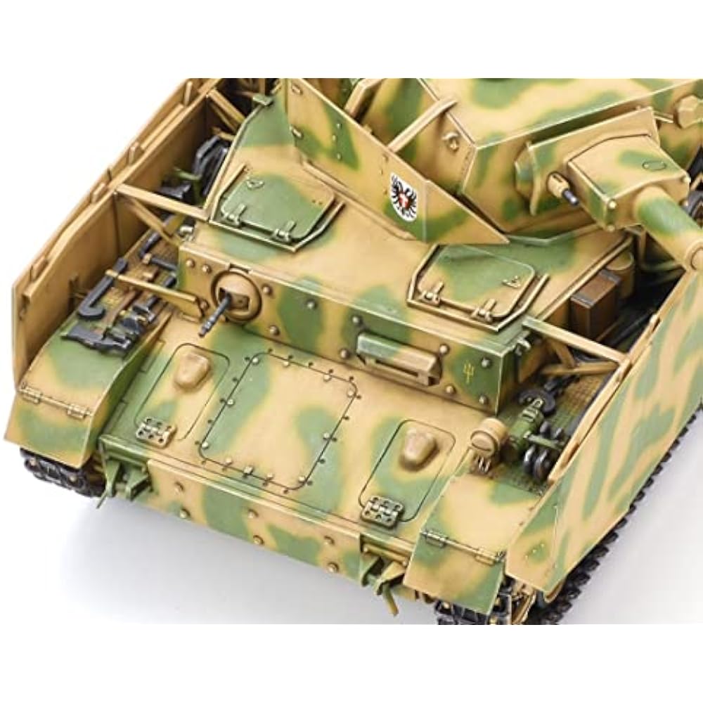 Tamiya 1/35 Military Miniature Series No. 209 German Army Panzer IV H Type Early Plastic Model 35209