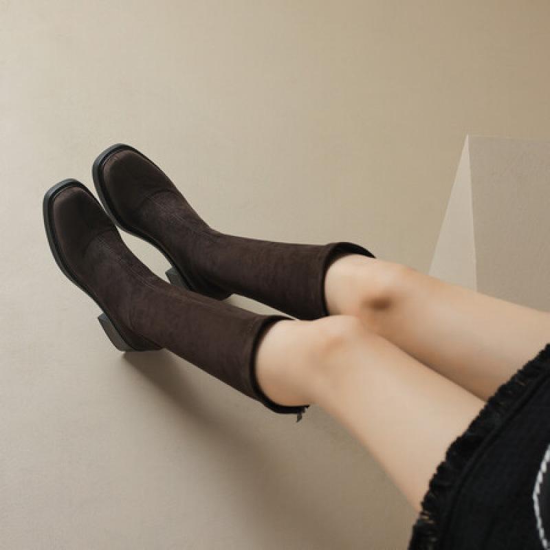 Korean version of the new suede tall boots solid color rear zipper medium heel large size women's leather boots autumn and winter round head Martin b