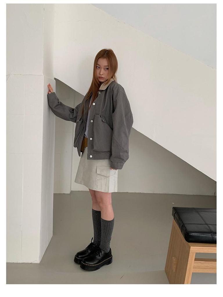 Sunai Damen High-Waist A-Linie Schlankmachender Weißer Cargo Minirock, Kollektion 2026