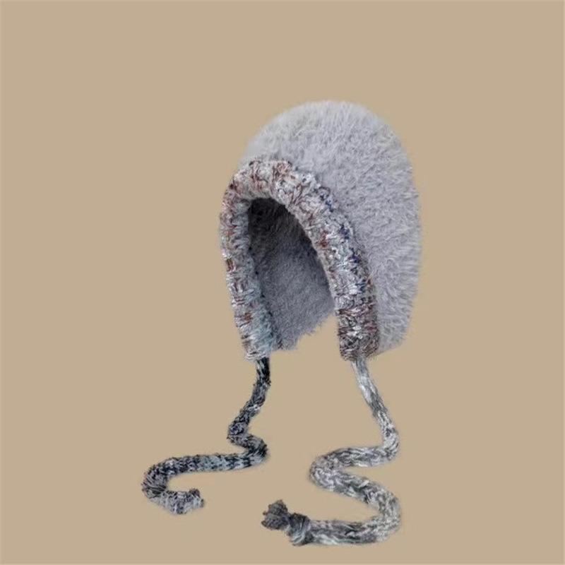 Fashion plush mixed-color knitted hat, warm, windproof, ear protection, wool hat, small and versatile headgear