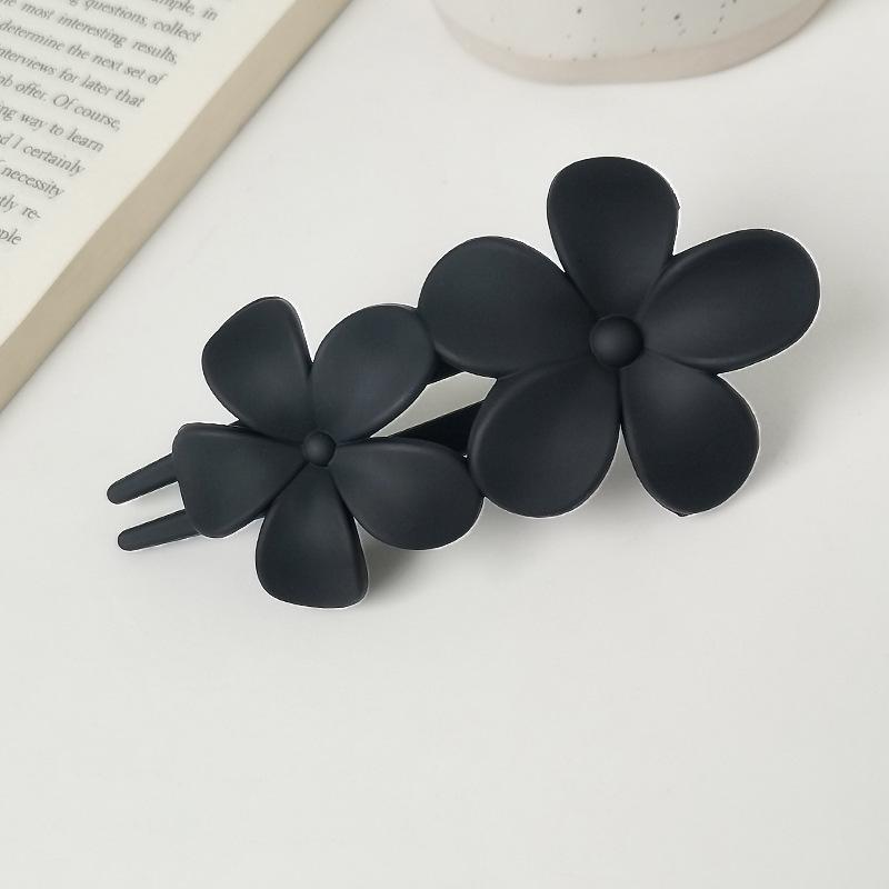 Korean Style Floral Hair Clip for Women - Versatile Duckbill Bun Accessory