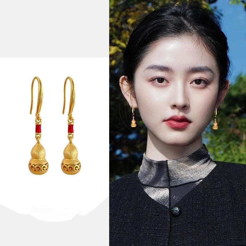 

Brushed gourd pendant, ear hook, retro high-end earrings, new Chinese light luxury national style earrings.