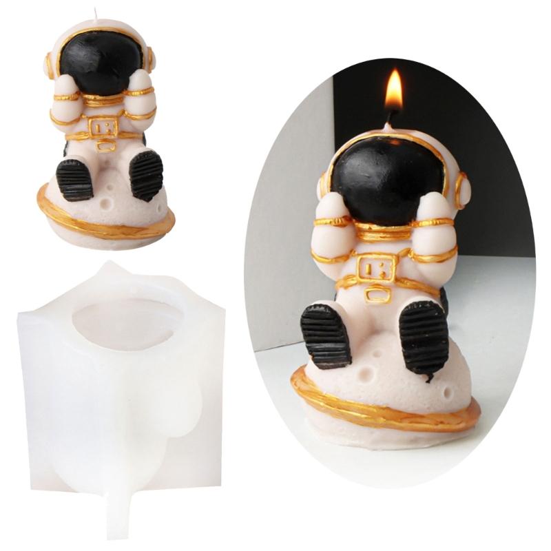 Space Man Figurine Silicone Candle Molds for Epoxy Resin Astronaut Silicone Candle Molds for Candle Home Decoration