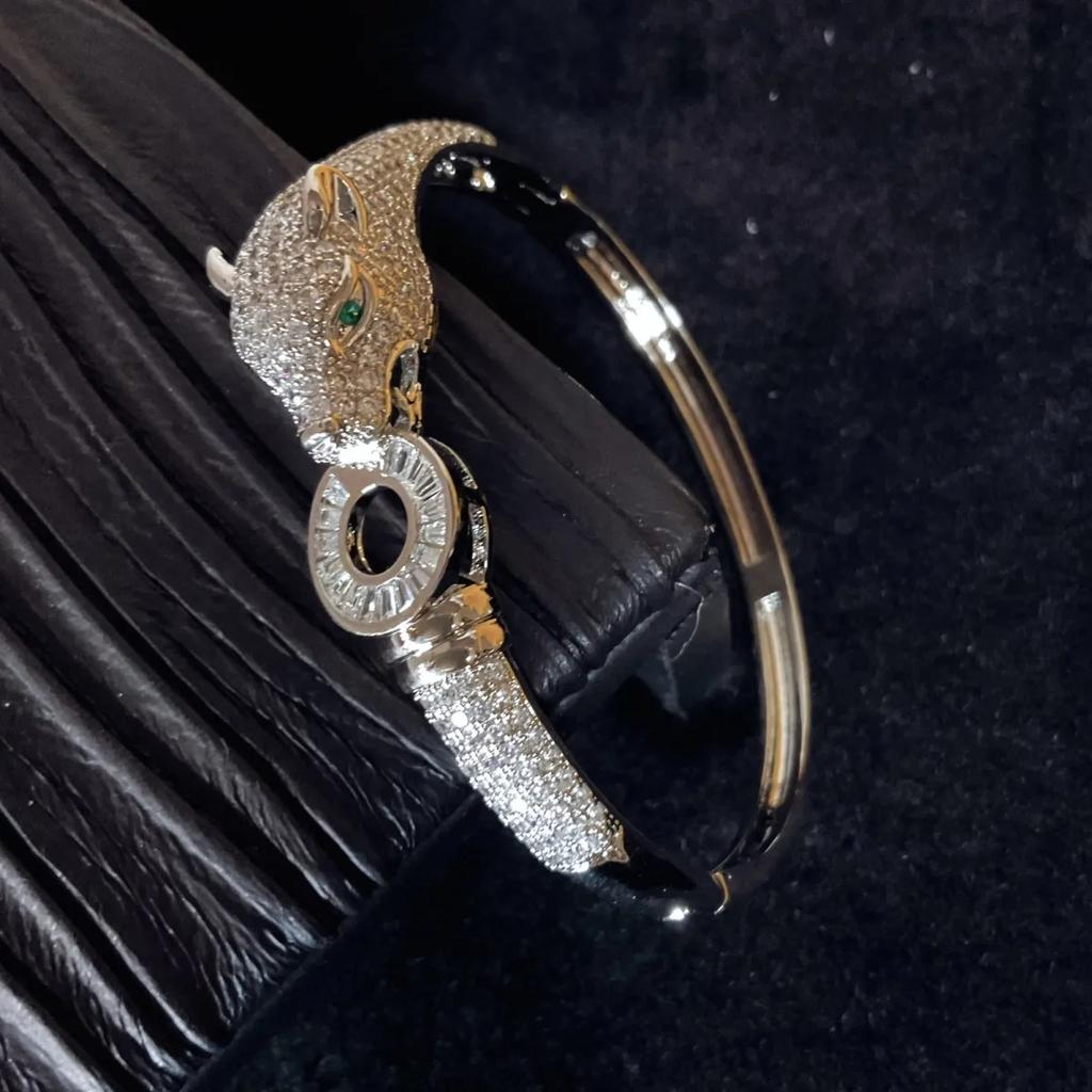 Neuer Palast Luxus Mode Zirkon Leopardenkopf Premium Armband Offenes Armband
