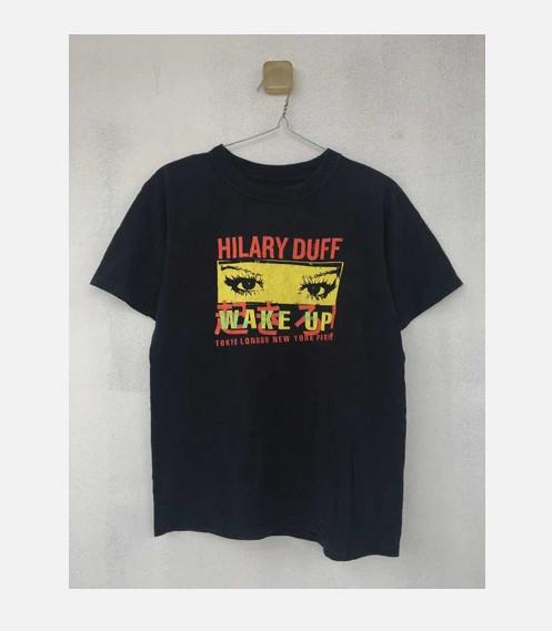 

HOT New Vintage Hilary Duff Wake Up Song Album Most Wanted TShirt Full Sizes Unisex T-Shirt L