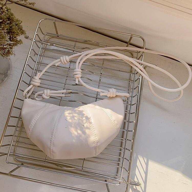 Simple Crossbody Mini Croissant Bag, Casual and Versatile, Lightweight Dumpling Bag, Crossbody Bag, Women's Small Bag