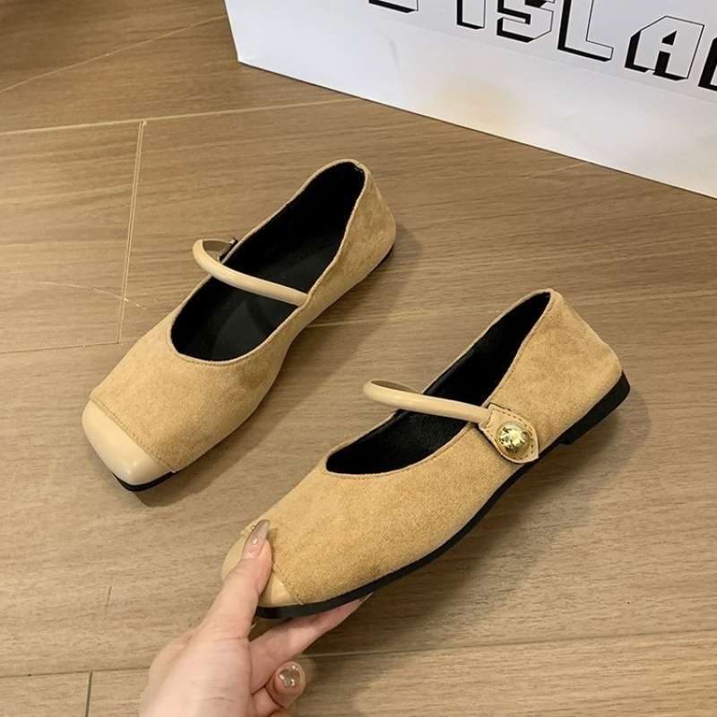 Square head Mary Jane shoes women's shoes 2025 autumn and winter new suede word with French skirt temperament single shoes