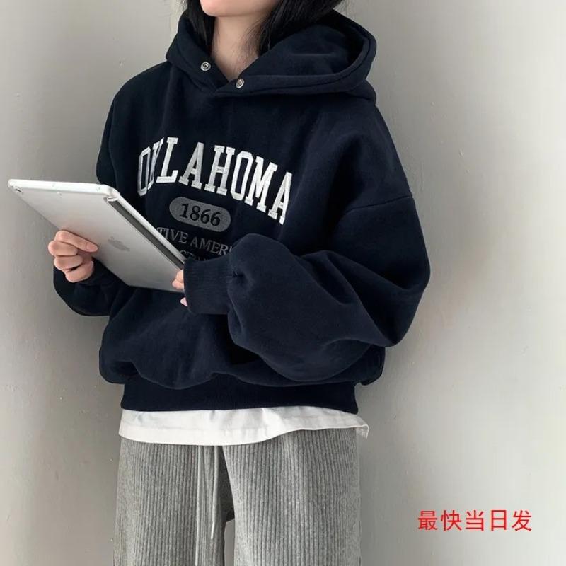 Personalized letter embroidery fleece thickened sweater women