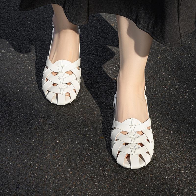 Fashion NEW Summer Women Sandals Patent Leather Shoes for Women Round Toe Low Heel Shoes Narrow Band Bcukle Strap Shoes Weave Sandals