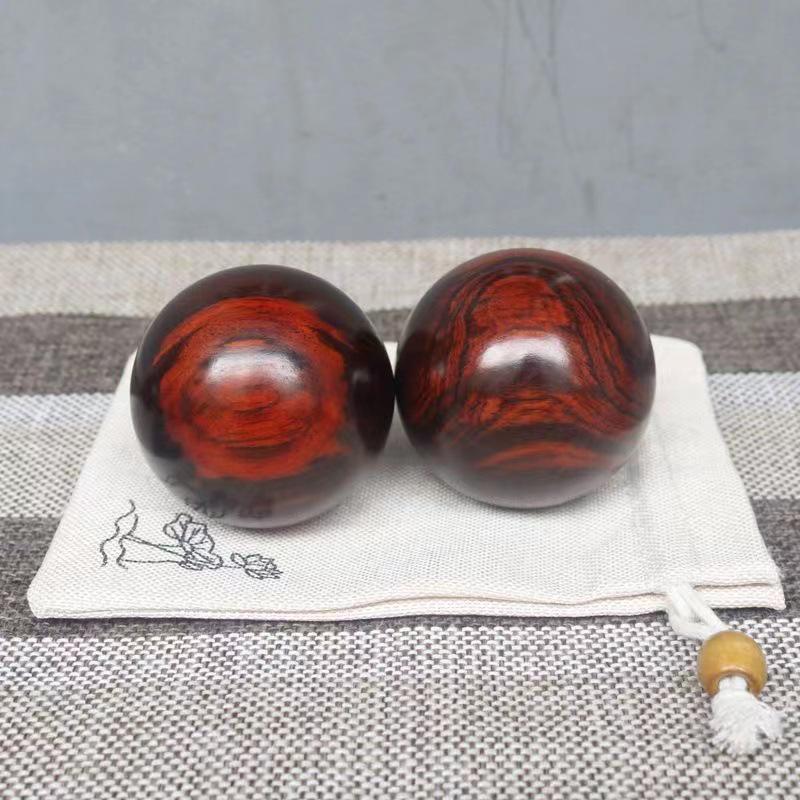 Elderly Health Solid Grip Red Sandalwood Fitness Hand Ball 5.0cm