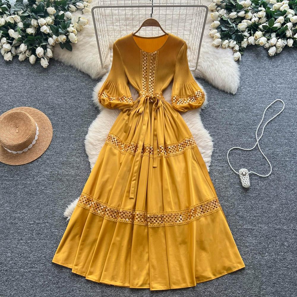 High-End Heavywork Lacing Paillette-Panel Waist-Banding Lantern Sleeve Maxi Dress for Women Autumn Charming Long Women Dress