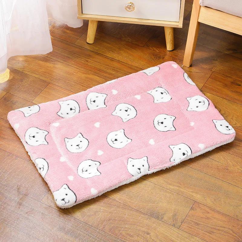 Thicken Cat Mat Breathable Flannel Cat Sleeping Mat Soft Dog Cushion for Small Dog Winter Warm Cat Blanket