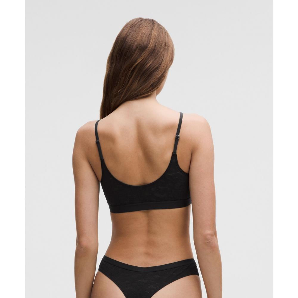 Lululemon LACe SCoop NeCk Logo BrAlette  A C Cups blACk