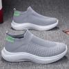 New casual outdoor non-slip and wear-resistant fly-woven mesh breathable couple socks shoes overalls sneakers
