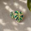 Alloy Brooch, Enamel Leaf Design Lapel Pin, Plant Lover Badge with Smooth Lines Bright Color, Fresh Style Brooch for Shirts Suits Sweaters Canvas