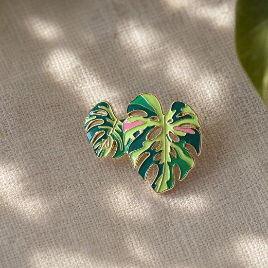 Alloy Brooch, Enamel Leaf Design Lapel Pin, Plant Lover Badge with Smooth Lines Bright Color, Fresh Style Brooch for Shirts Suits Sweaters Canvas