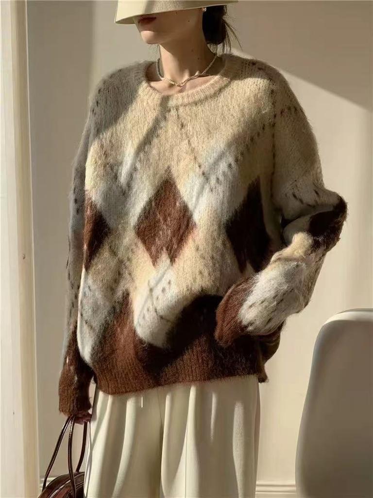 Autumn and winter new rhombus pullover women's loose versatile crew neck wool knitted sweater top