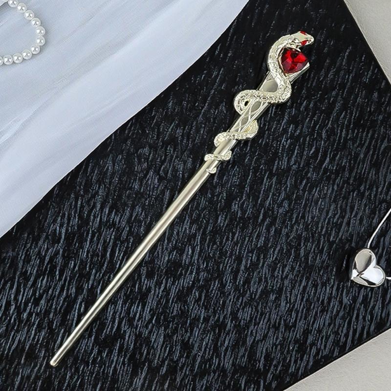 Exquisites Crystal Snake Hairclip Halloween Costumes Hairpins Long Hair Accessory for Distinctive Look