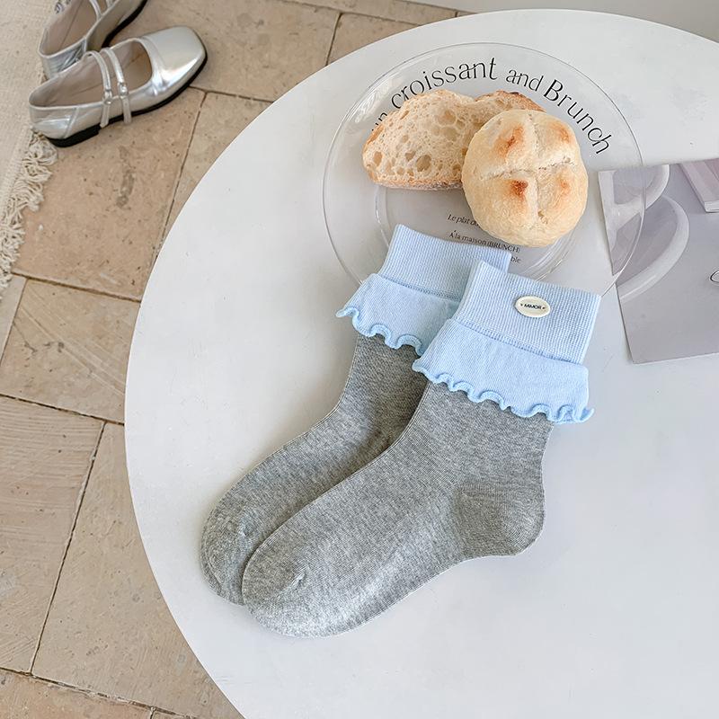 

Женские осенние новые носки-гольфы с пуговицами, двухцветные, с деревянным ушком сбоку 1 pair серый