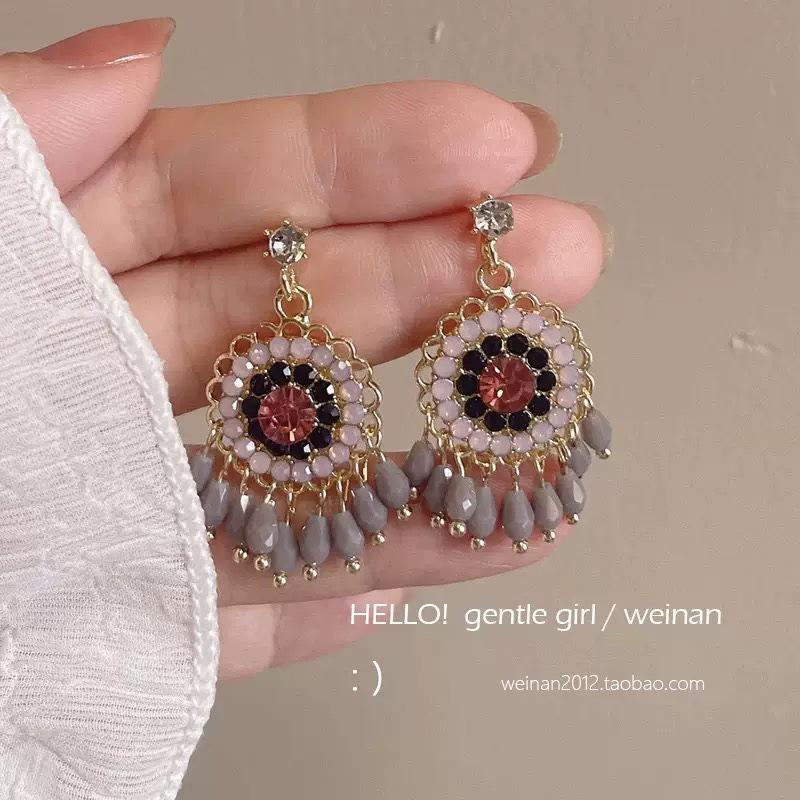 Silver Needle Diamond Crystal Tassel Rhombus Earrings: Luxurious Ethnic Retro Fashion Dangle Jewelry.