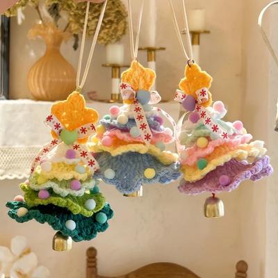 Gestrickter Weihnachtsbaum mit Glöckchen, Plüsch, Weihnachtsanhänger zum Aufhängen, Wolle, gehäkelter Weihnachtsbaum für Weihnachtsfeier-Dekor