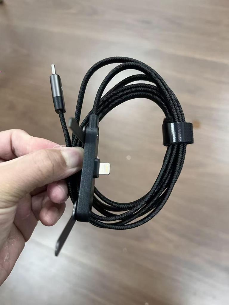 240W Multifunctional Gaming Stand with Type-C & Apple 1517 Huawei Charging Cables