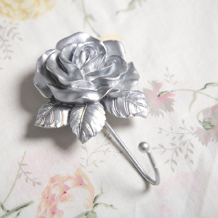 Decorative Rose Themed Heart Hook Craft Of Resin And Iron For Practical Home Use