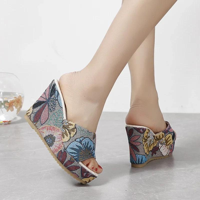 Dámské boty Móda Boty Ležérní Žabky Léto Vintage květinový potisk Pantofle na klínku Peep Toe