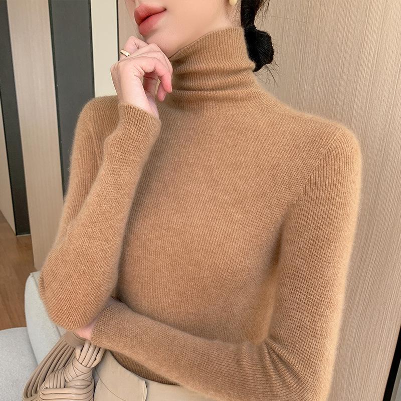 Women's Slim-Fit High-Neck Seamless Wool Base Layer Shirt, Autumn/Winter, Ruched Neck, Knitted Sweater.