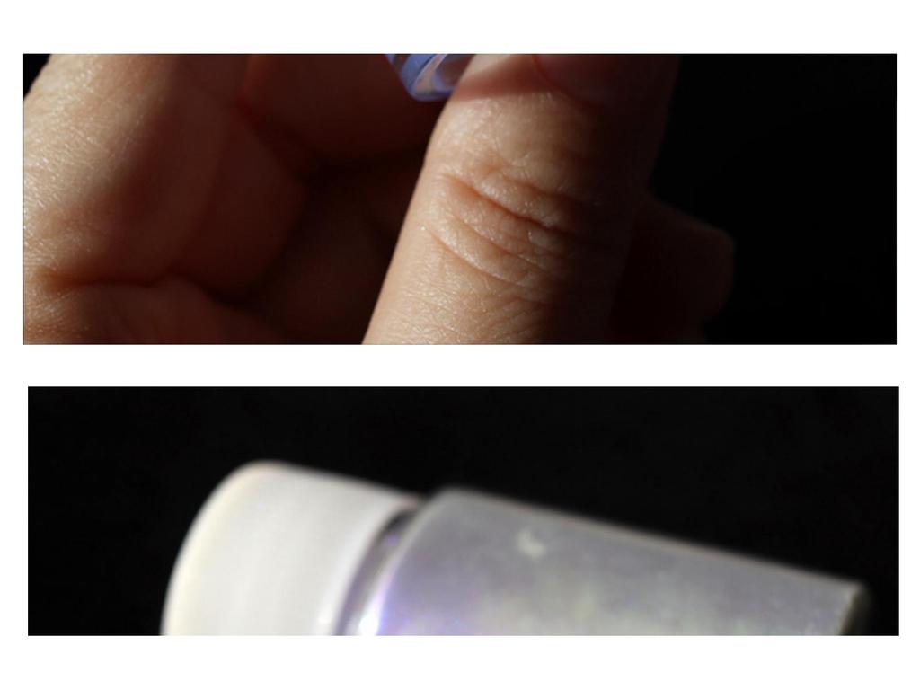 Iridescent Fairy Pink Nail Art Powder - Translucent Aurora with High Color Concentration for Quicksand Effects.