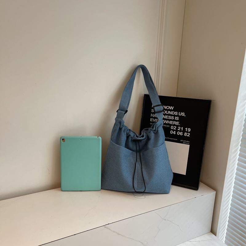 Large Capacity Drawstring Bucket Bag Women's Denim Crossbody Bag Commuter Shoulder Bag