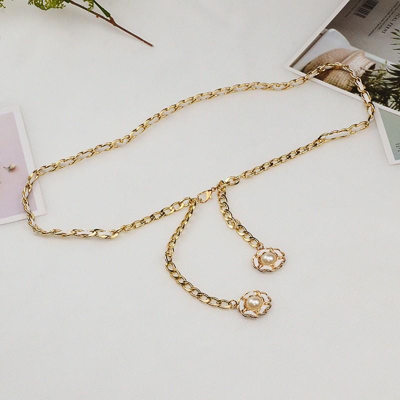 French Small Fragrance Style Waist Chain Women's Accessories Metal Retro Black and White Camellia Fashionable Thin Waist Chain Belt