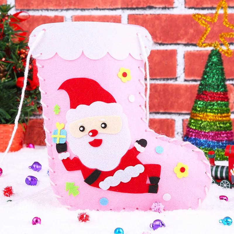 Children DIY Christmas Material Bag Playthings Kindergarten Creative Educational Handmade Cartoon Xmas Sock Cap Craft Kit Plaything for Kids