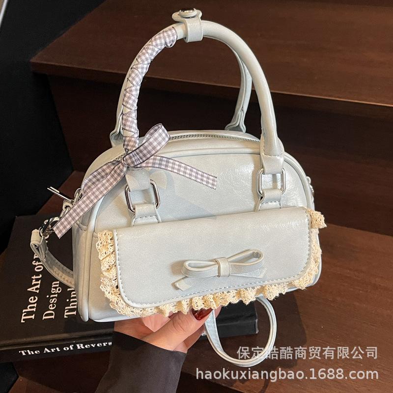 Simple temperament hand carry small square bag 2025 new Korean version trend high-end shoulder bag fashion versatile messenger bag