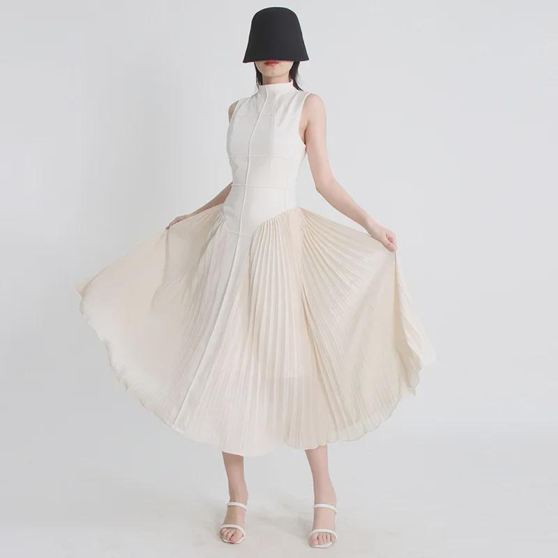 2025 Spring French Style Sleeveless Contrast Stitch Pleated Dress