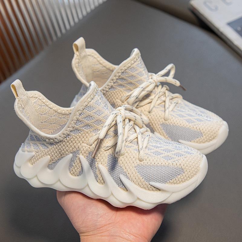 

Casual classmates Boys sports 2024 season new children s coconut Girls middle-aged and older children s fly-woven casual shoes 31 yards inner length 19.5CM