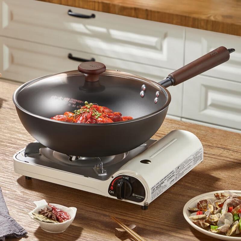 Chui Da Huang 2nd Gen Wrought Iron Wok with Anti-Scald Handle, 28cm