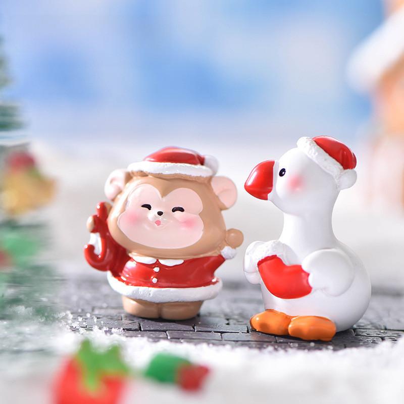 Cute Resin Christmas Animal Figurines For Diy Snow Scenery Craft And Gifts