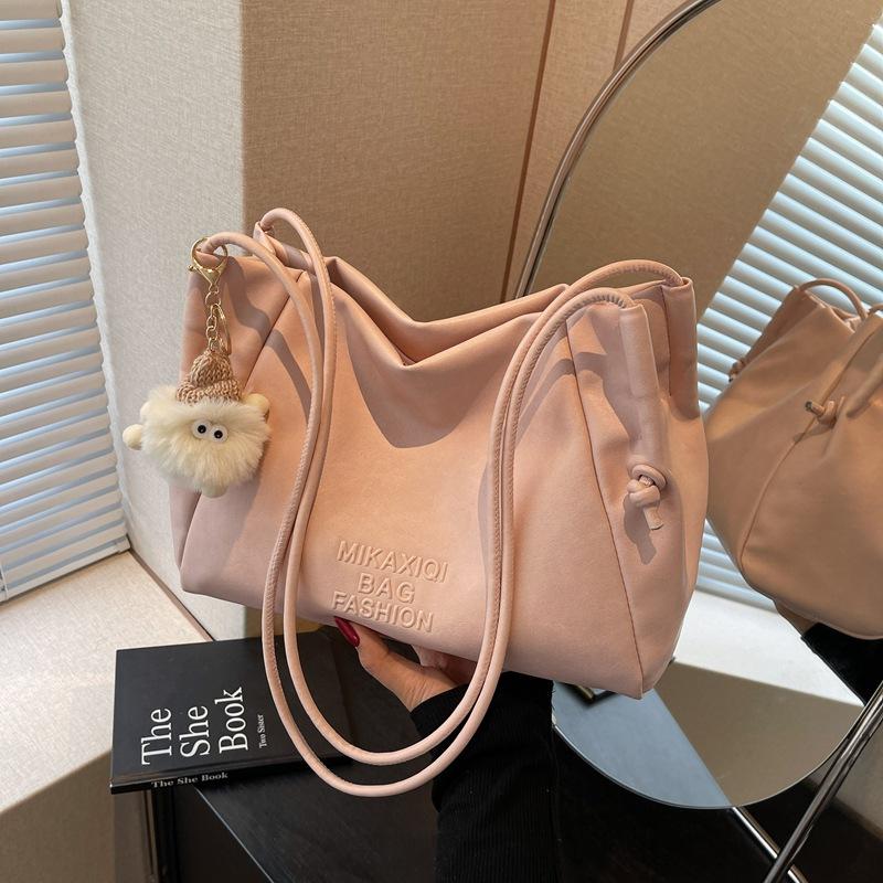 Premium commuter large-capacity bag women's new versatile shoulder bag summer portable tote bag