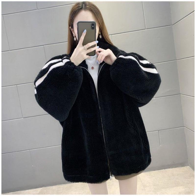 

Модная женская куртка из искусственного кроличьего меха со стойкой - Корейская осенне-зимняя коллекция 2024 3XL чёрный