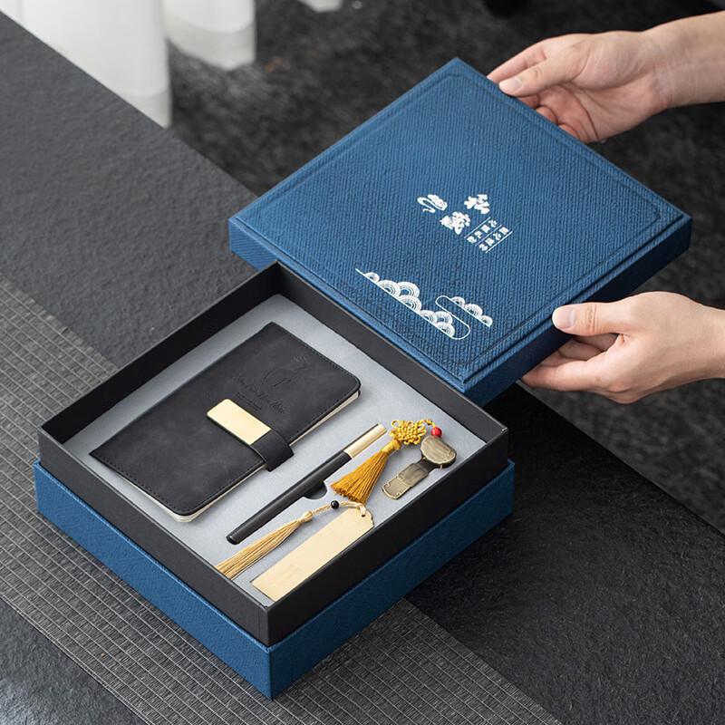 

Подарочный набор китайского чая Cha Xun Deluxe