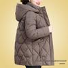 Mother Winter Down Coat: Fashionable 2025 Winter Style, Thickened Cotton-Padded Jacket for Middle-Aged and Elderly Women.