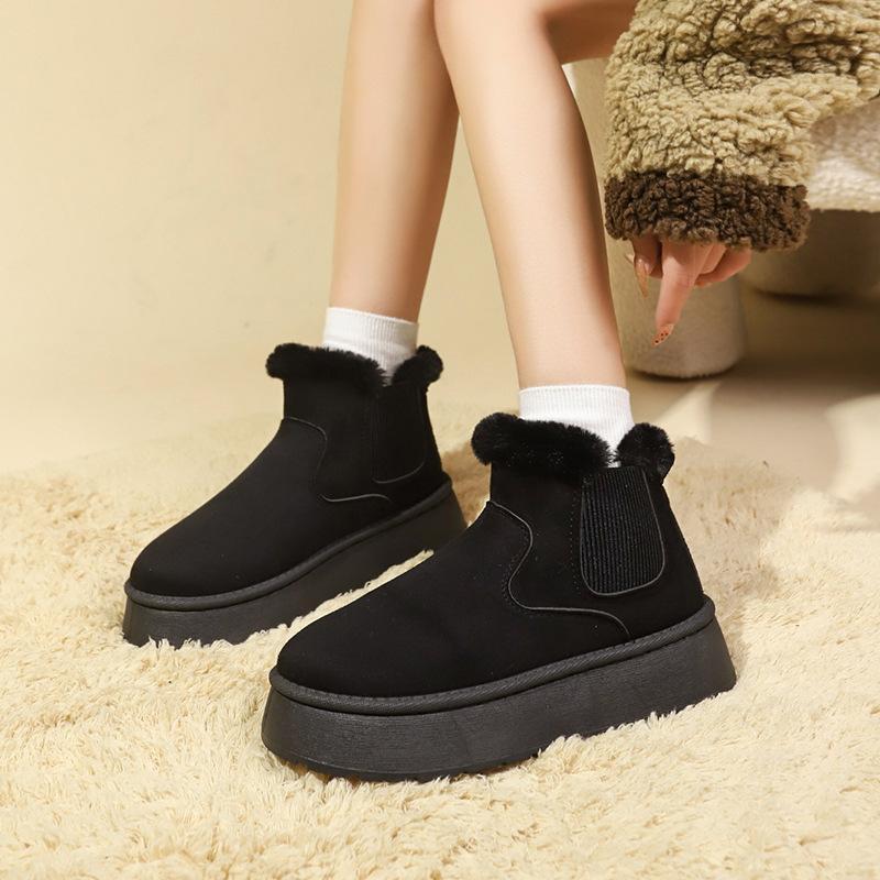 Autumn and winter snow boots women's 2025 new thick-soled thickened thermal cotton shoes with one foot pedal solid color short tube cold-proof boot