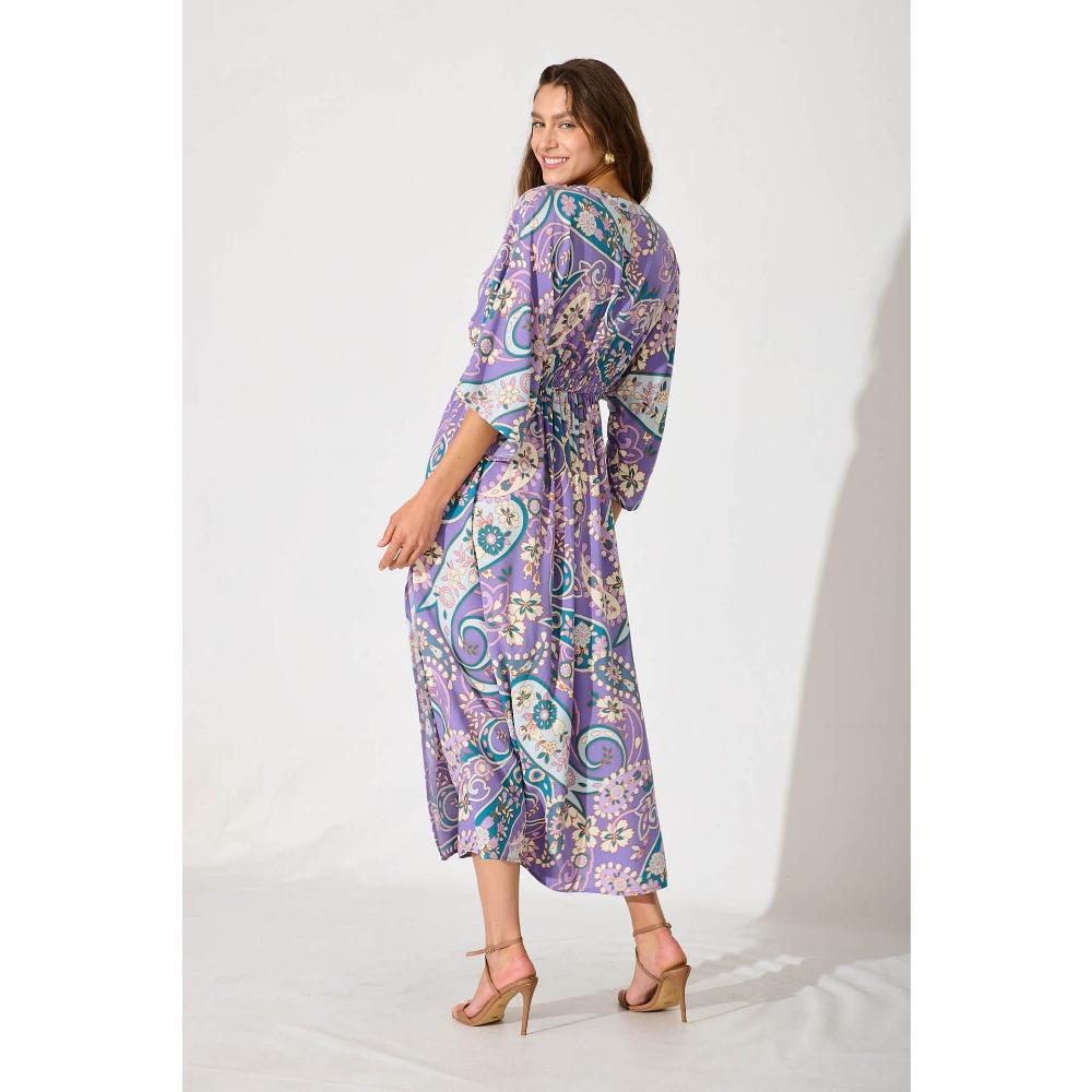 Damenkleider Neue Kleider mit Spitzärmeln Lange V-Ausschnitt-Kleider mit Schlitz Strandurlaubskleider Prinzessinkleider Sexy Kleider